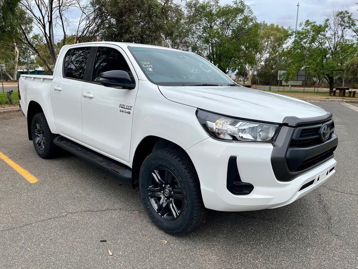 2023 Toyota Hilux SR Hi-Rider