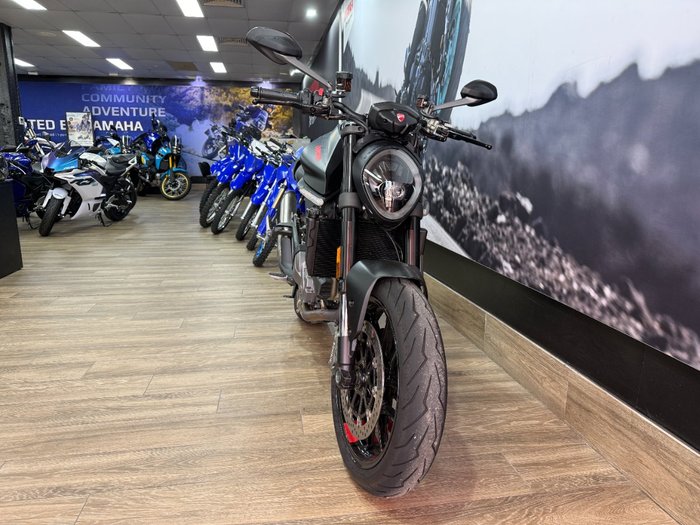 2021 DUCATI MONSTER 937 GREY GREY