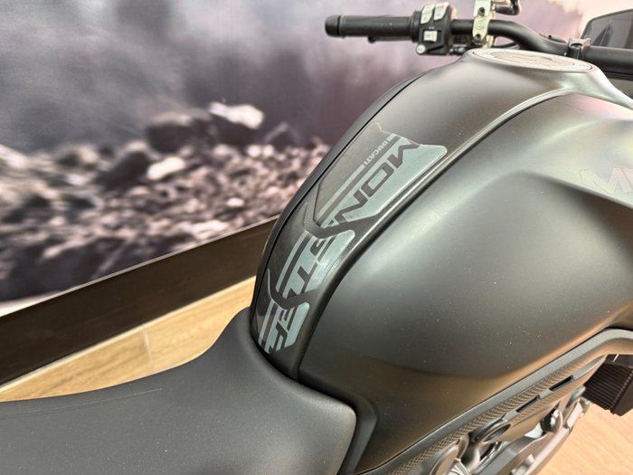 2021 DUCATI MONSTER 937 GREY GREY