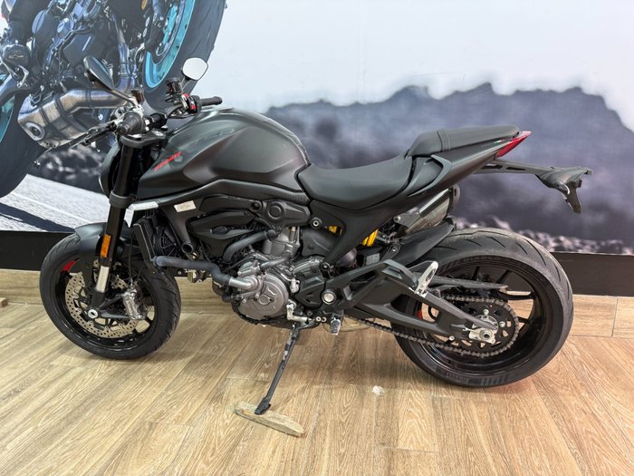 2021 DUCATI MONSTER 937 GREY GREY