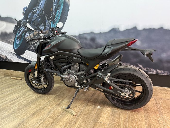 2021 DUCATI MONSTER 937 GREY GREY