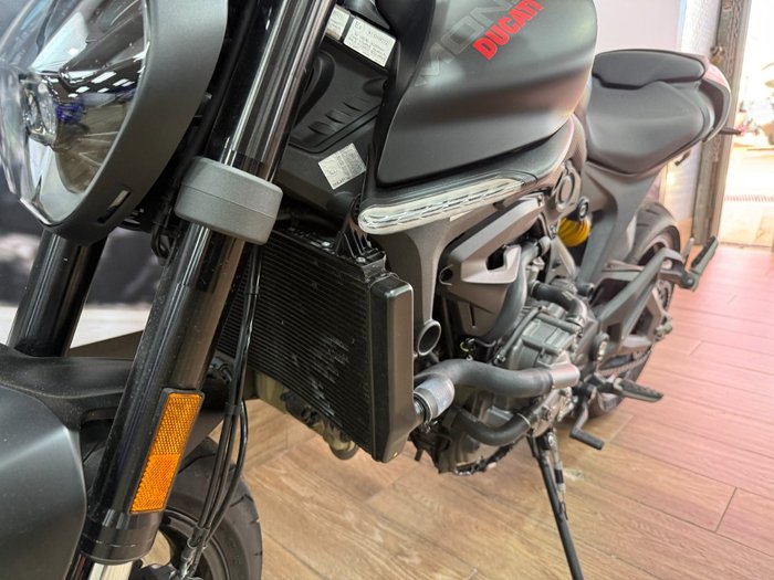 2021 DUCATI MONSTER 937 GREY GREY