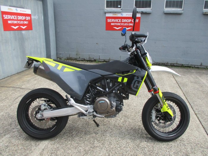 2023 HUSQVARNA 701 SUPERMOTO WHITE
