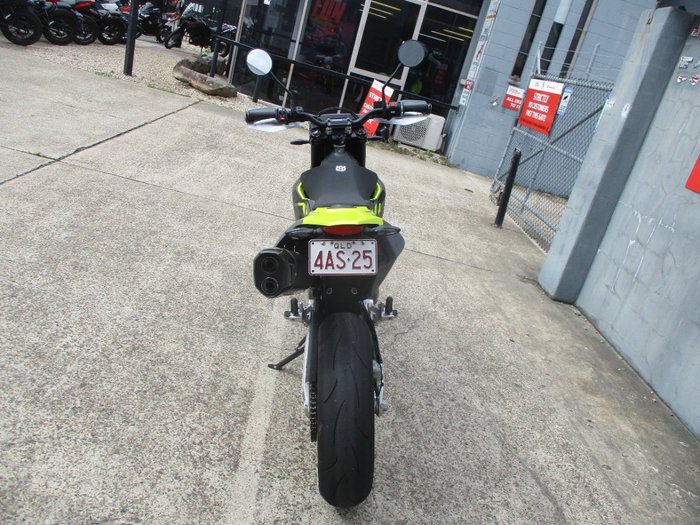 2023 HUSQVARNA 701 SUPERMOTO WHITE