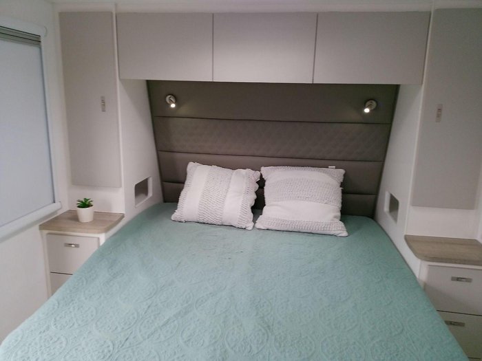 2025 Essential Caravans A Class F2 21