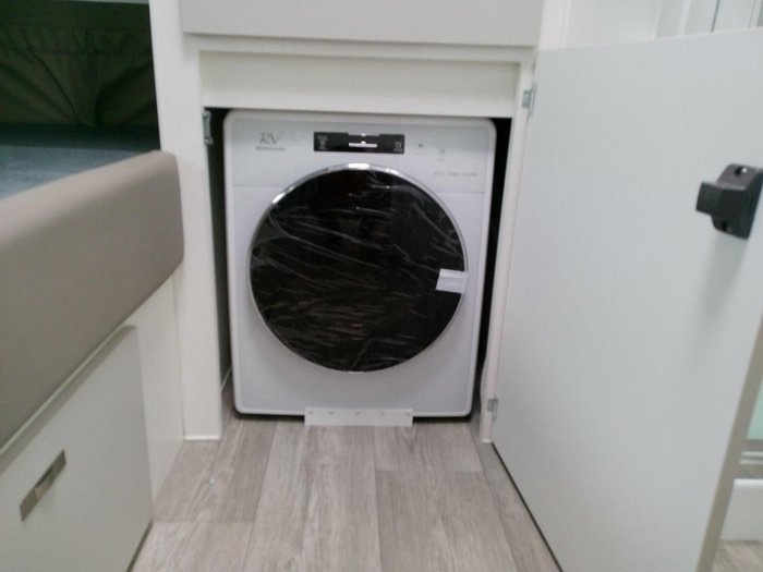 2025 Essential Caravans A Class F2 21