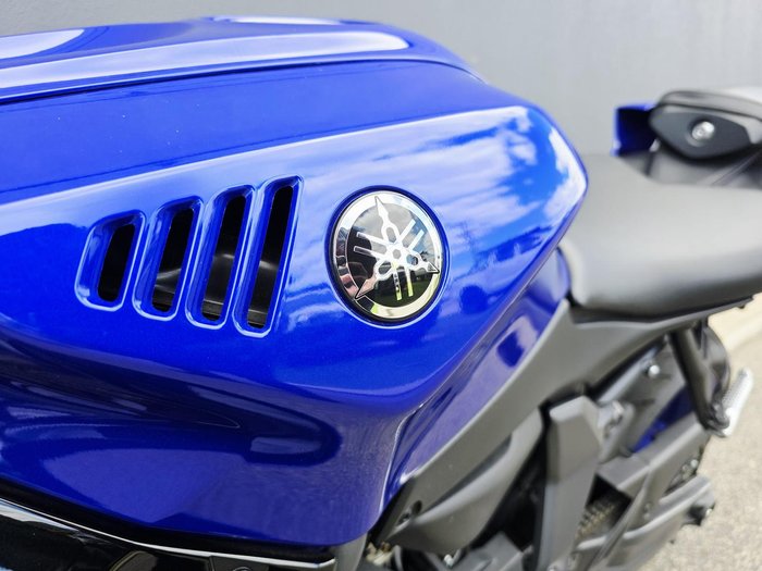 2025 Yamaha YZF-R7 LAMs YZF-R Blue