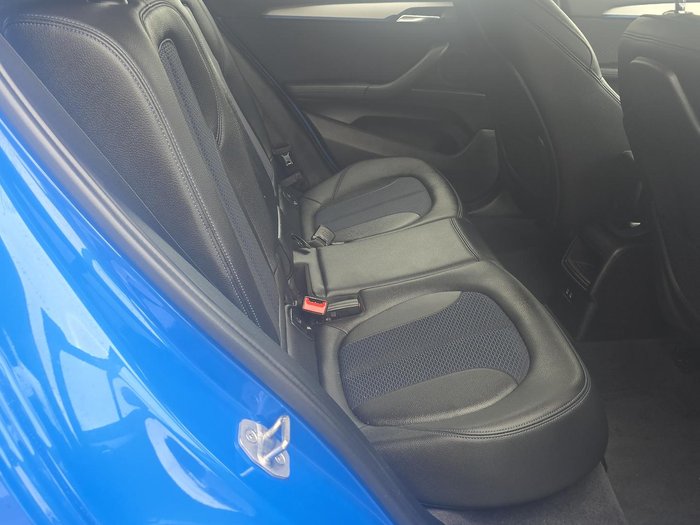 2022 BMW X2 sDrive18i M Sport F39 M Misano Blue