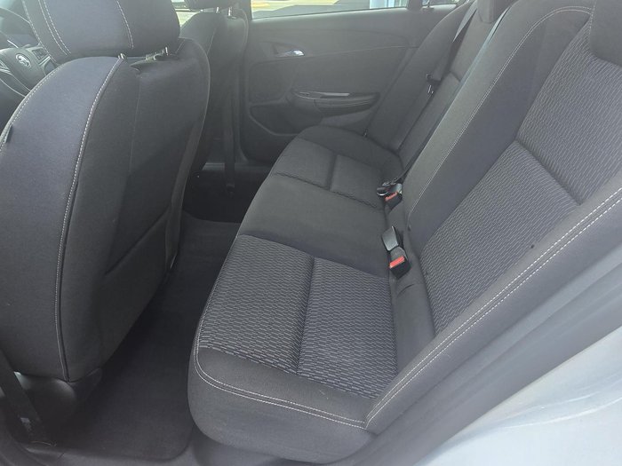 2016 Holden Commodore Evoke VF Series II MY16 Heron White