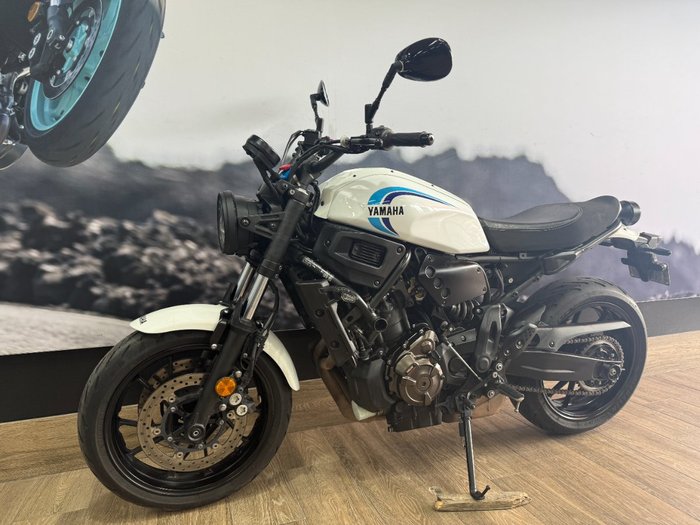 2023 Yamaha XSR700 WHITE