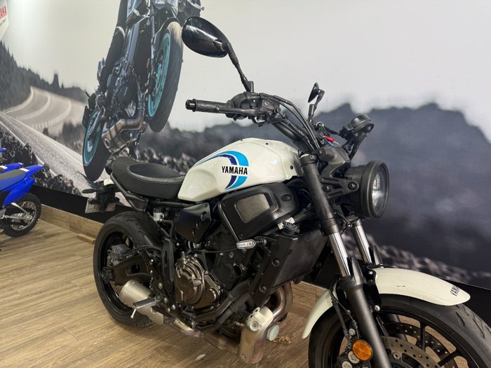 2023 Yamaha XSR700 WHITE