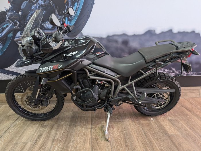 2016 Triumph TIGER 800 XCx LOW Black