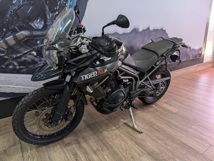 2016 Triumph TIGER 800 XCx LOW Black
