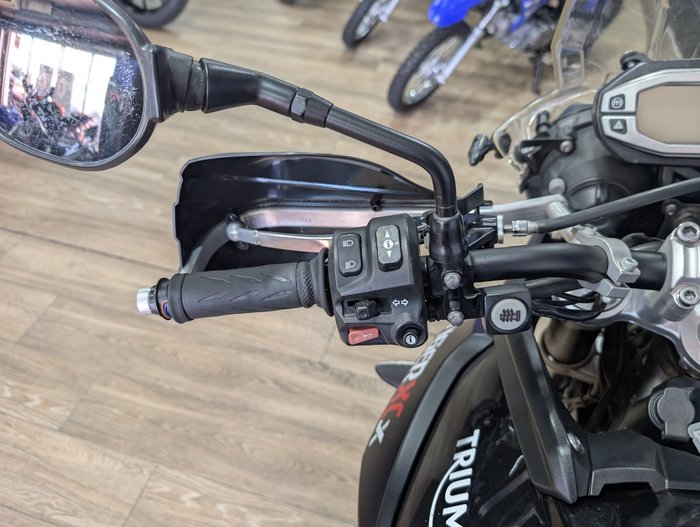 2016 Triumph TIGER 800 XCx LOW Black