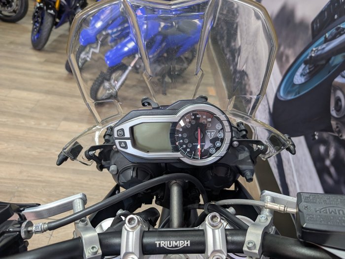 2016 Triumph TIGER 800 XCx LOW Black
