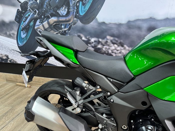 2020 Kawasaki NINJA 1000 GREEN