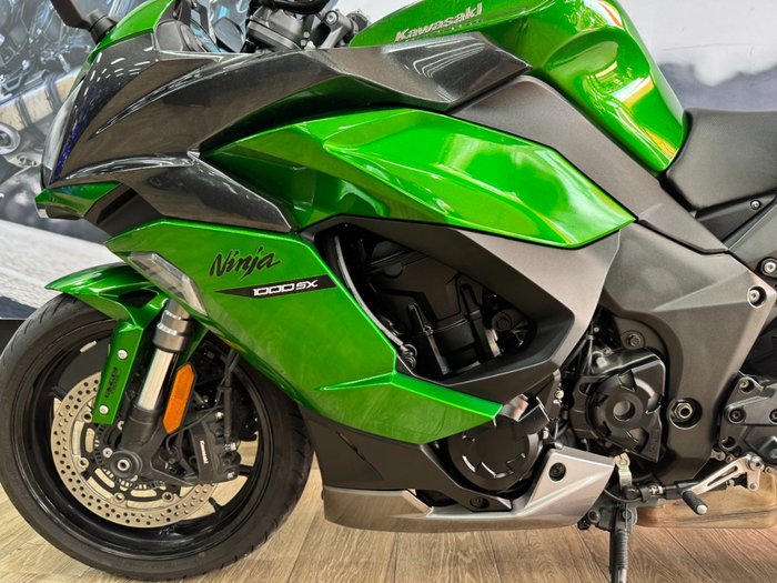 2020 Kawasaki NINJA 1000 GREEN