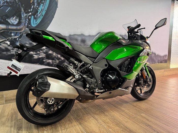 2020 Kawasaki NINJA 1000 GREEN