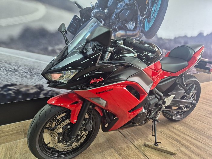 2024 Kawasaki NINJA 650L