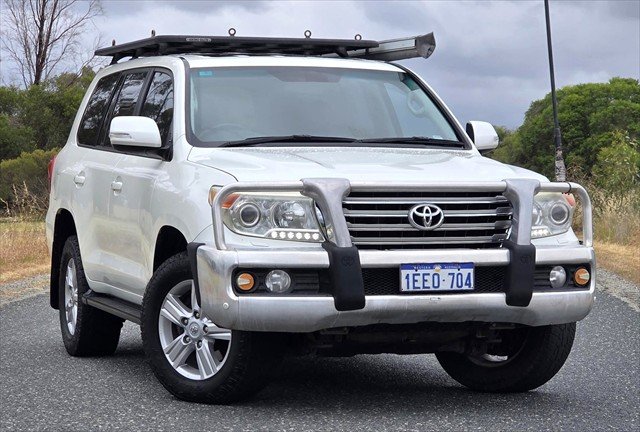 2013 Toyota Landcruiser VX