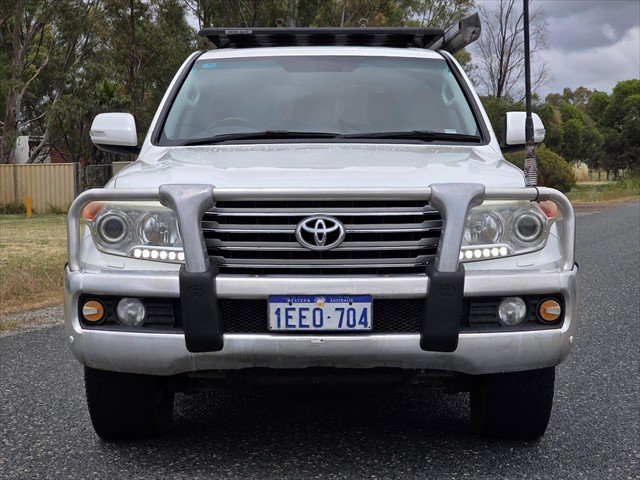 2013 Toyota Landcruiser VX