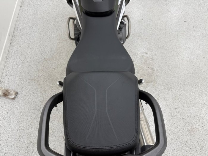 2024 Triumph TIGER 1200 RALLY PRO MATT KHAKI GREEN