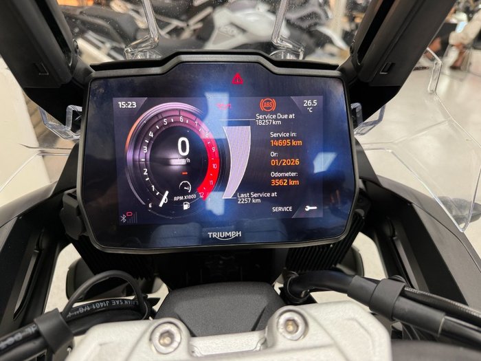 2024 Triumph TIGER 1200 RALLY PRO MATT KHAKI GREEN