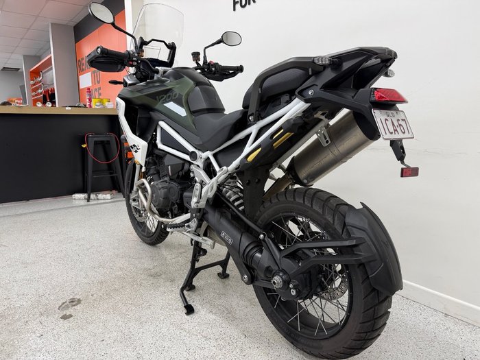 2024 Triumph TIGER 1200 RALLY PRO MATT KHAKI GREEN