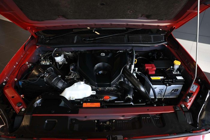2024 Mazda BT-50 GT