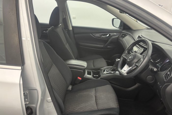 2020 Nissan X-TRAIL ST