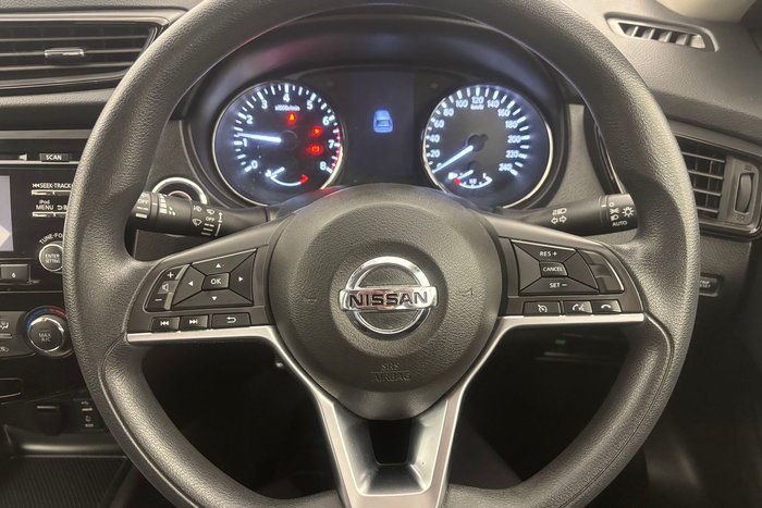 2020 Nissan X-TRAIL ST