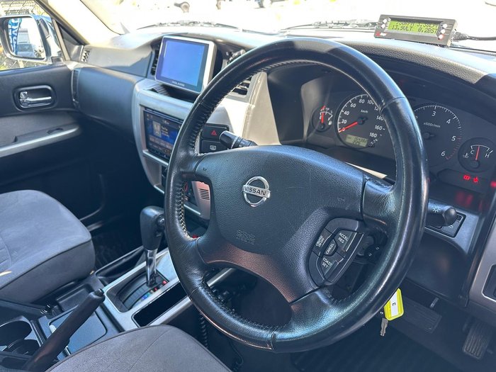 2011 Nissan Patrol ST GU 7 MY10 4X4 Dual Range White
