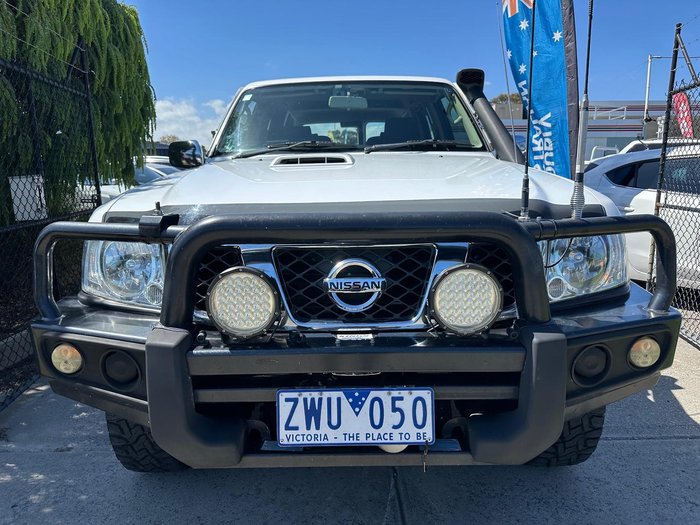 2011 Nissan Patrol ST GU 7 MY10 4X4 Dual Range White