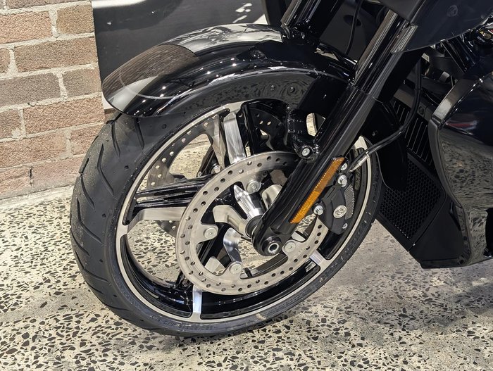 2025 Harley-Davidson Street Glide Ultra 117 (FLHXU) Touring Black