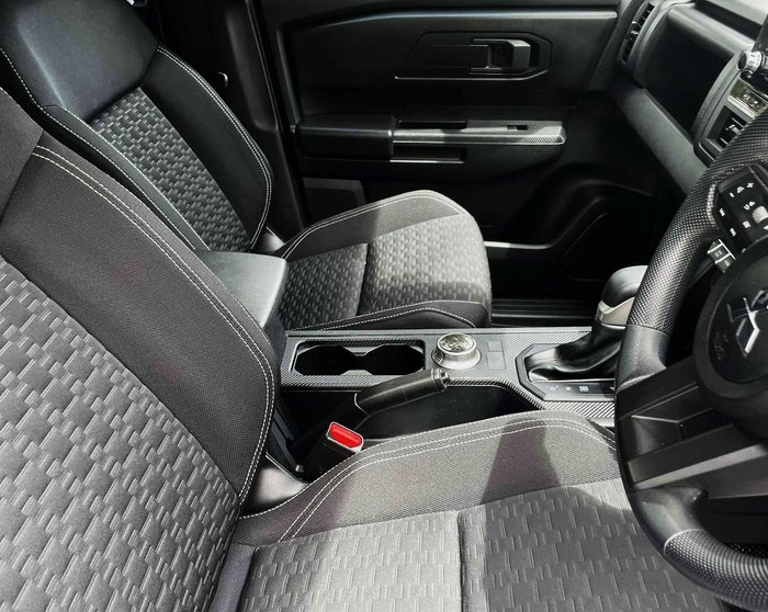 2024 Mitsubishi Triton GLX+