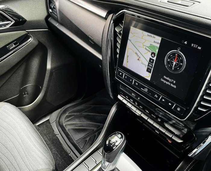 2022 Isuzu MU-X LS-U