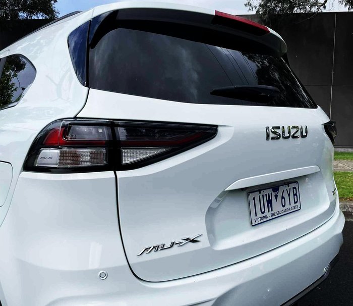 2022 Isuzu MU-X LS-U