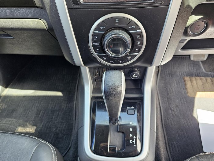 2019 Isuzu MU-X LS-M