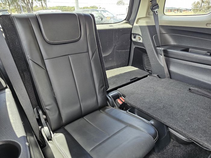 2019 Isuzu MU-X LS-M