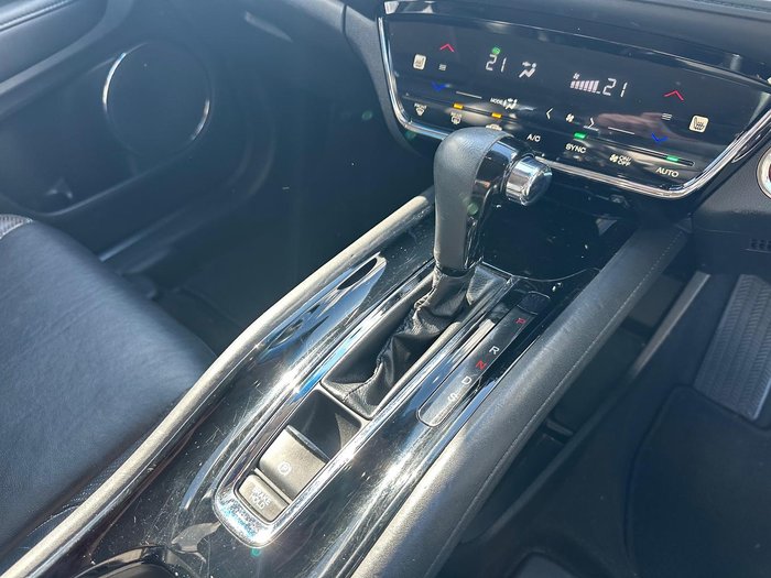 2017 Honda HR-V VTi-L