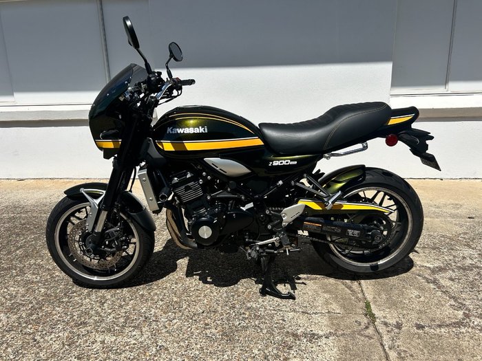 2021 Kawasaki Z900RS (ZR900C) GREEN