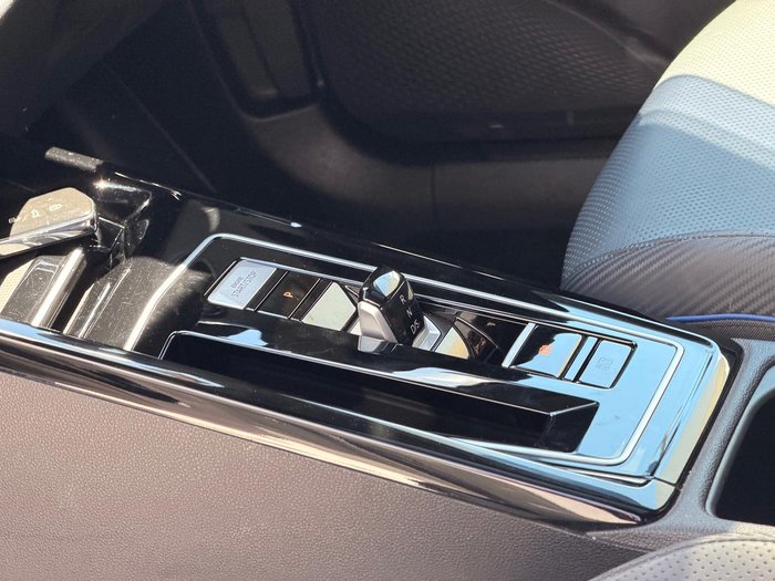 2023 Volkswagen Golf R