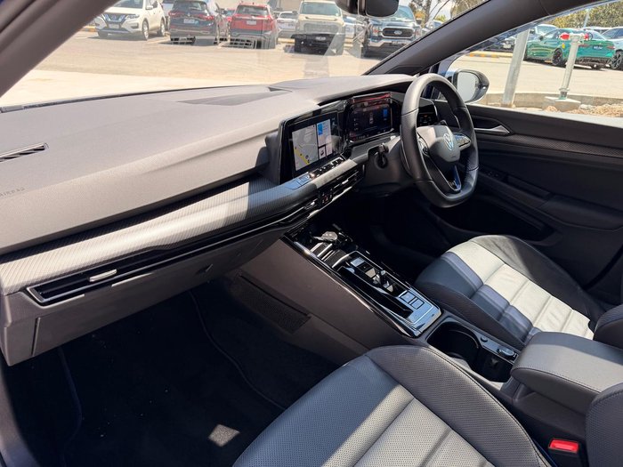 2023 Volkswagen Golf R