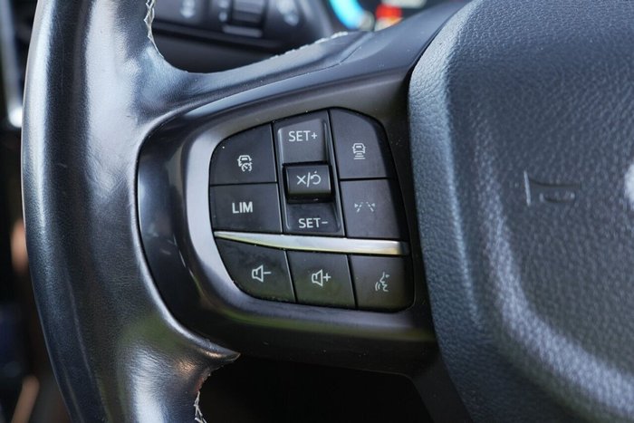 2022 Ford Everest Platinum