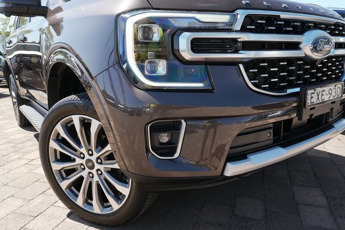 2022 Ford Everest Platinum