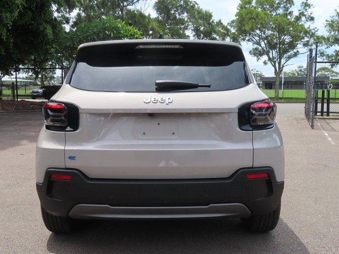 2024 Jeep Avenger Longitude