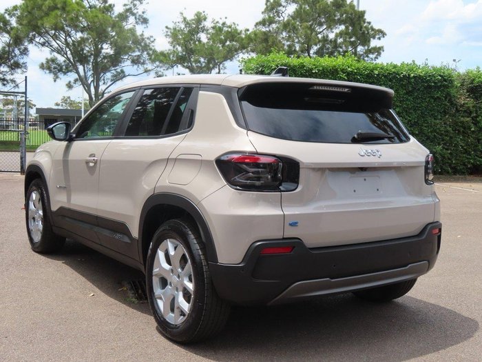 2024 Jeep Avenger Longitude