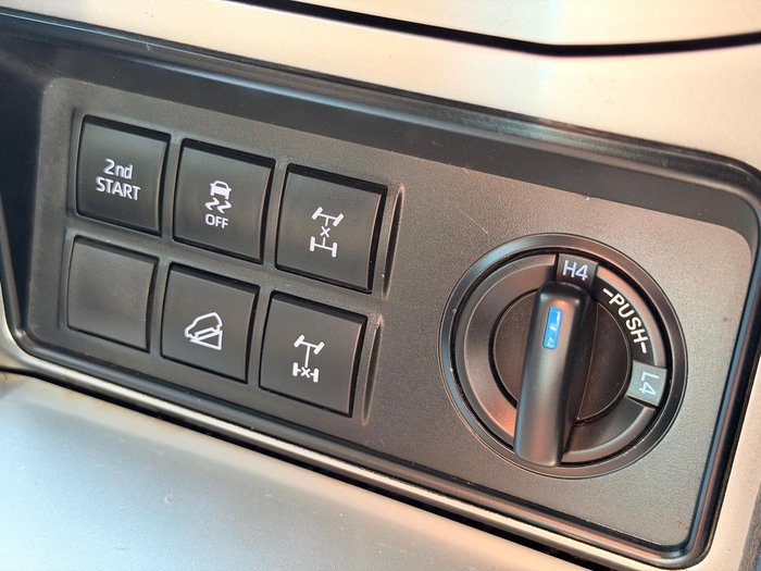 2021 Toyota Landcruiser Prado GXL