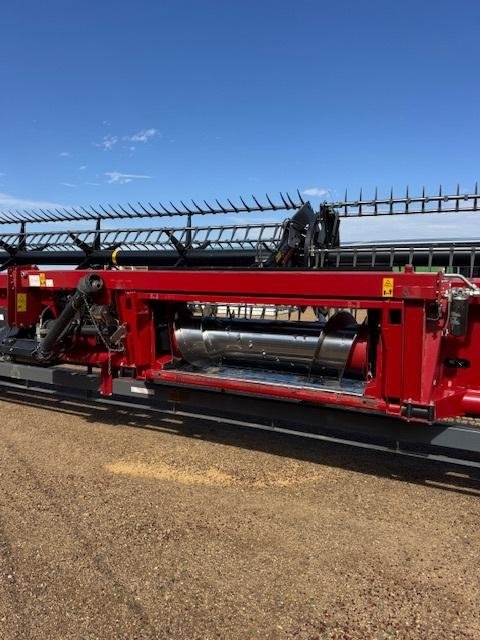 2022 CASE IH 4R40 - 4152 Front