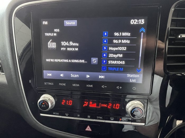 2021 Mitsubishi Outlander Black Edition